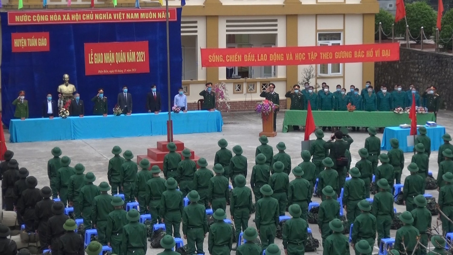 Lễ giao nhận quân huyện Tuần Giáo năm 2021