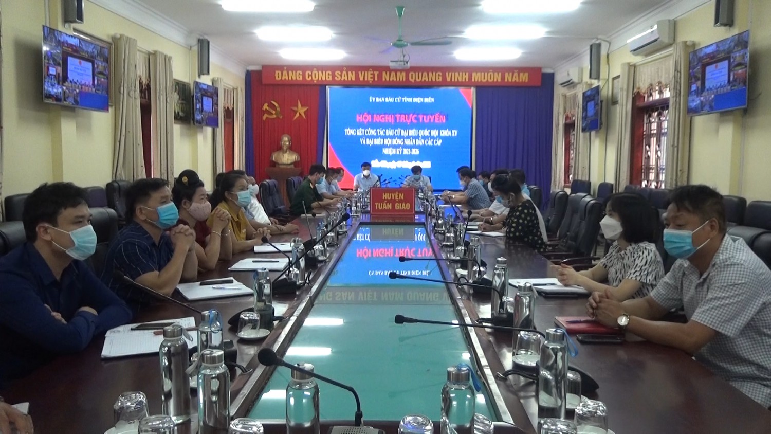 Hội nghị trực tuyến tổng kết công tác bầu cử đại biểu Quốc hội và HĐND các cấp nhiệm kỳ 2021 - 2026