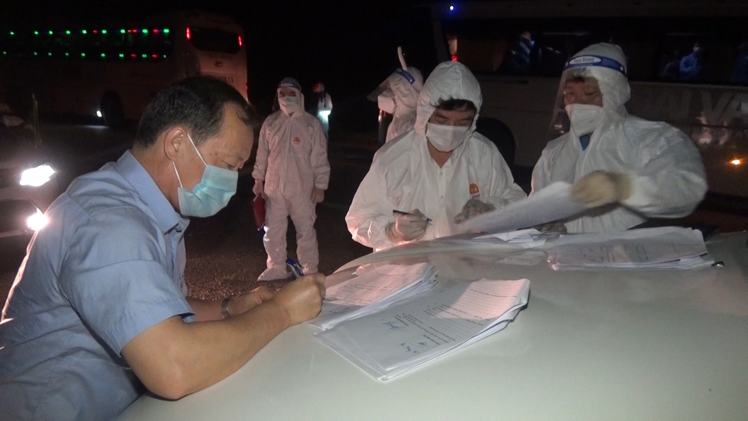 Tuần Giáo đón công dân trở về từ Bắc Giang