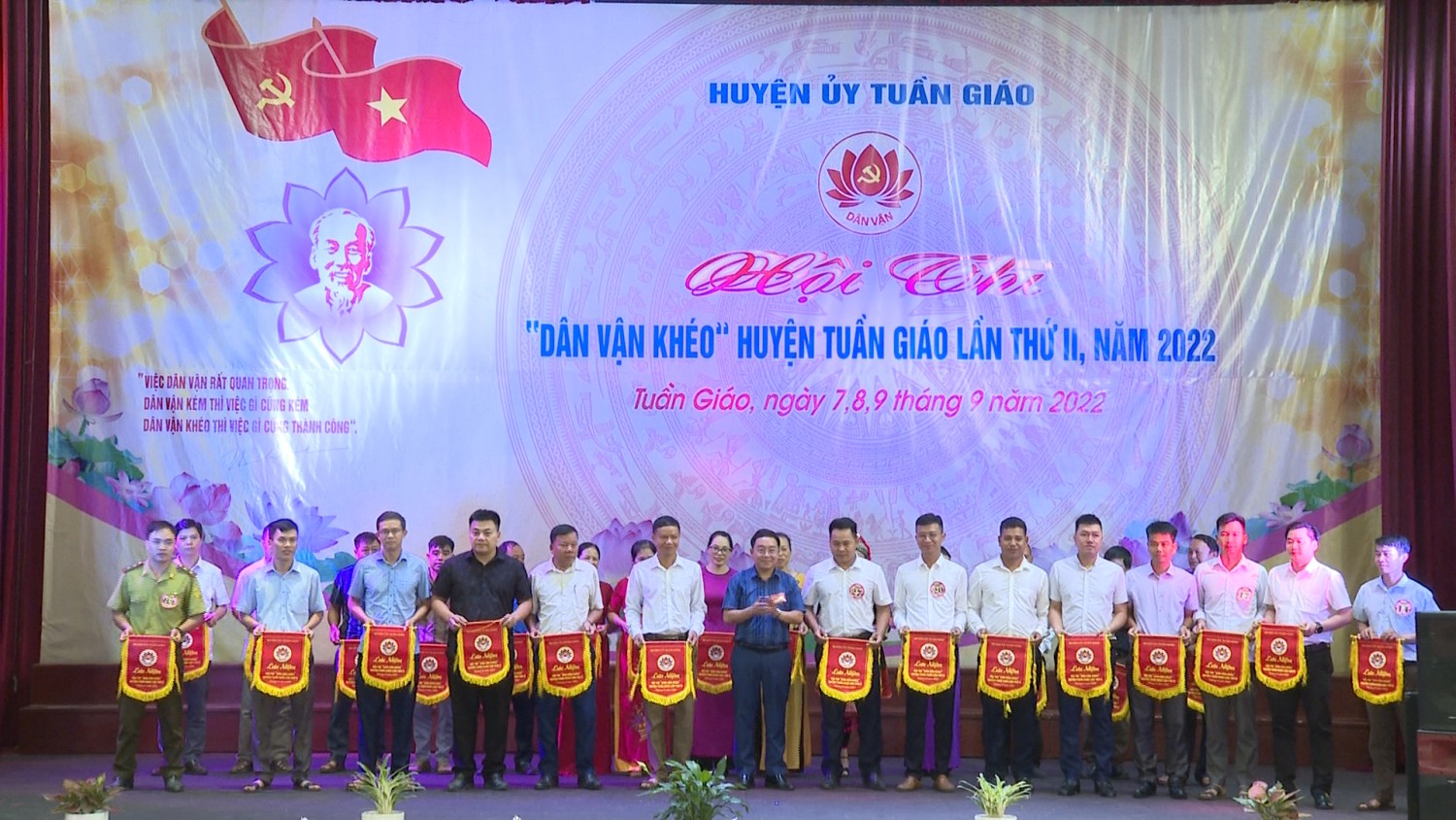 Hội thi “Dân vận khéo” huyện Tuần Giáo lần thứ II