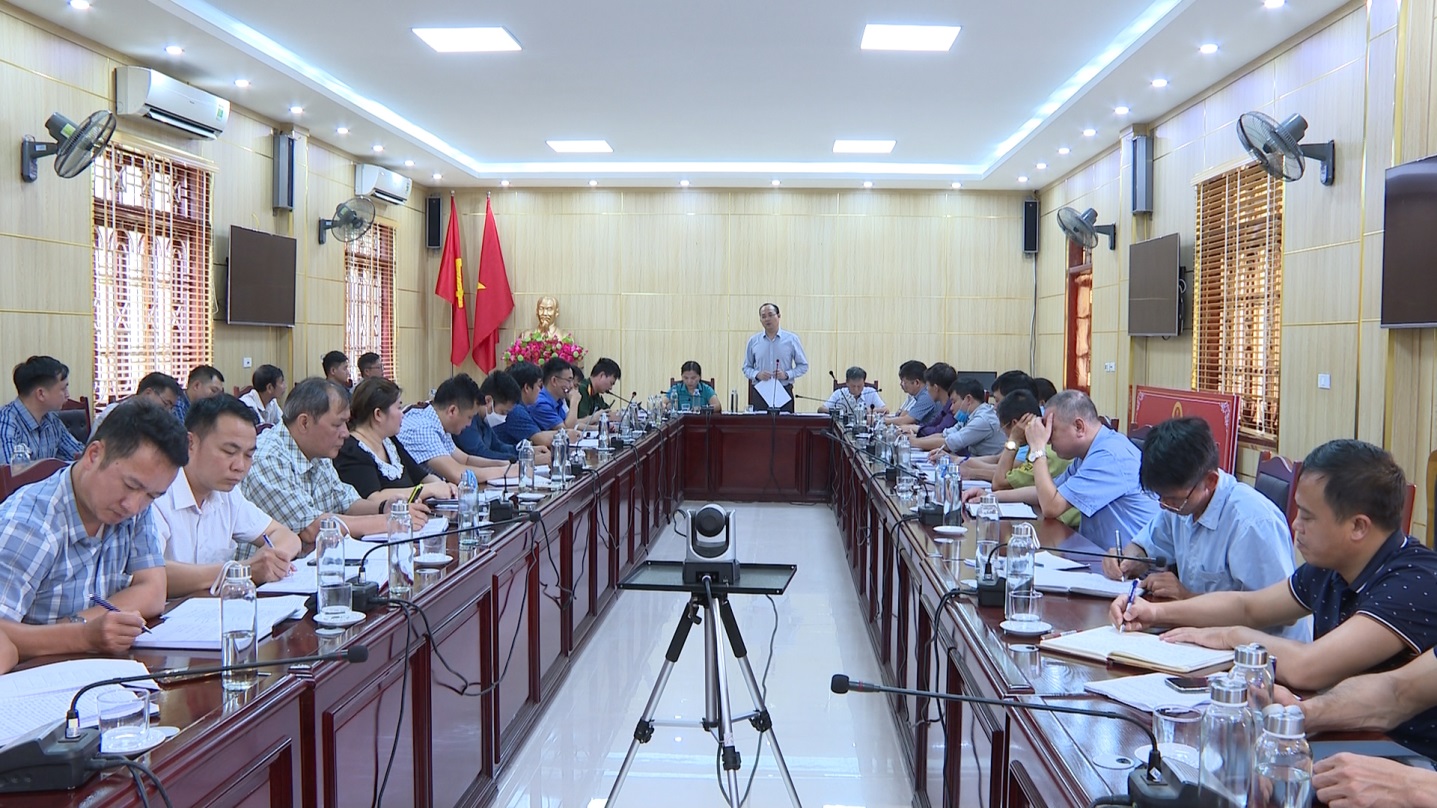 Họp BCĐ giao đất giao rừng,  cấp giấy chứng nhận quyền sử dụng đất lâm nghiệp giai đoạn 2019 - 2023