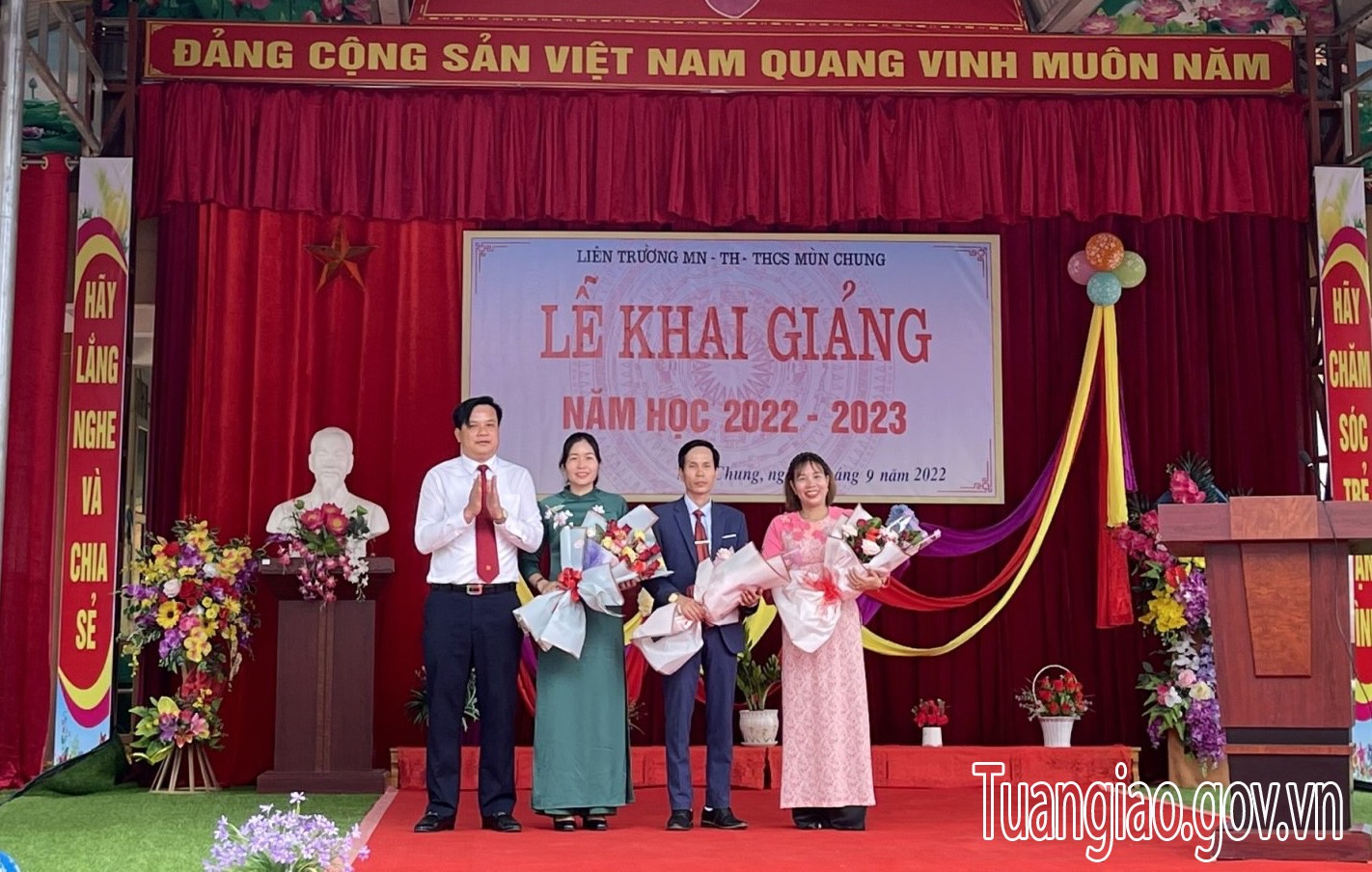 Tuần Giáo: Tưng bừng khai giảng năm học mới 2022 - 2023