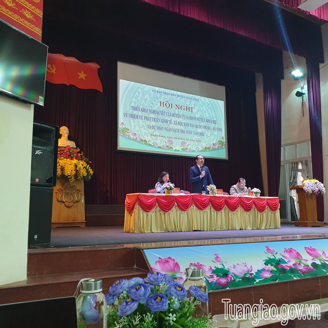 Hội nghị triển khai NQ Huyện uỷ và HĐND huyện khoá XXI về nhiệm vụ phát triển kinh tế xã hội, bào đảm quốc phòng an ninh và dự toán ngân sách năm 2023