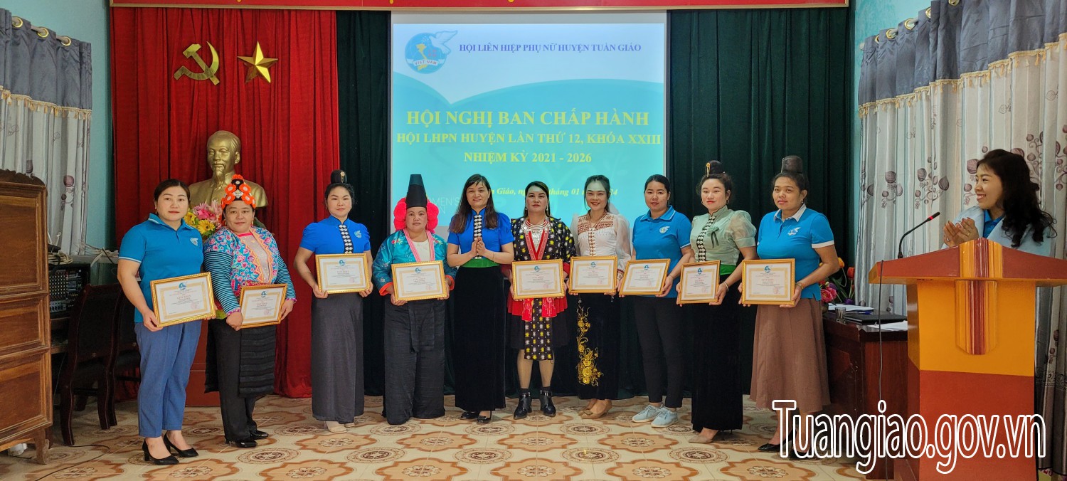 Hội nghị ban chấp hành Hội LHPN huyện lần thứ 12 khóa XXIII nhiệm kỳ 2021 -2026