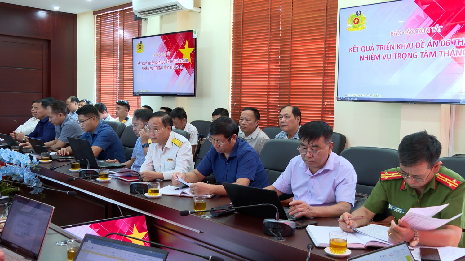 Hội nghị trực tuyến tổ công tác Đề án 06 tháng 10