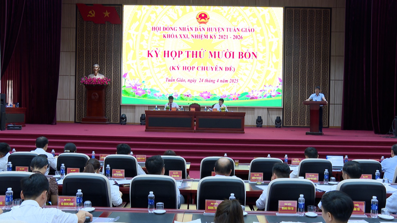 Ngày 23/4, tại bản Lồng - xã Tỏa Tình, Hội Liên...